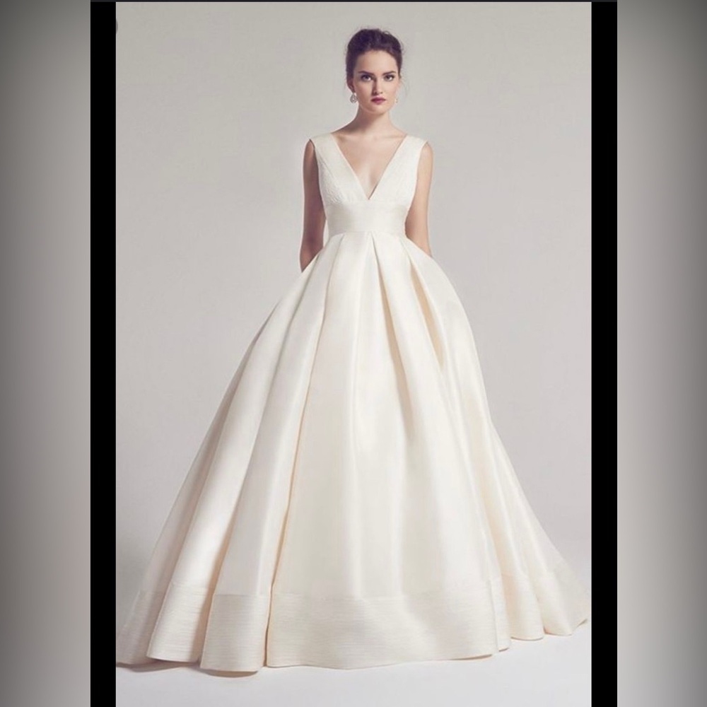 NEW Anne Barge Langham